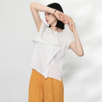 Дамски плиссированная тениска Miyake с къси ръкави, универсален дизайн, нишевый тънък монофонични темпераментна годишният нов топ